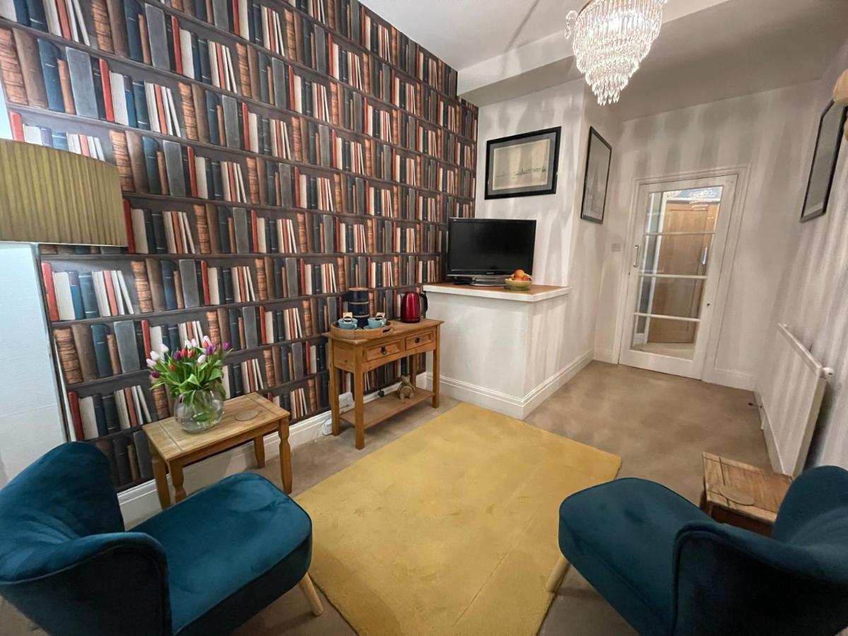 G&T Apartment Scarborough Exterior photo